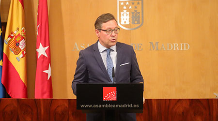 Serrano: “El problema de Lobato es su silencio cómplice ante el escándalo de UGT que afecta a la hija de una diputada socialista con muchos años en el sindicato”