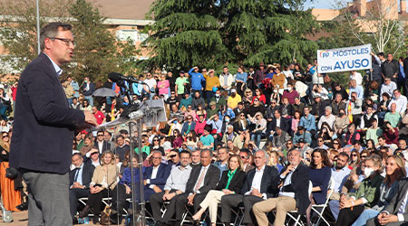 Serrano: «Celebramos el 4M, que Ayuso sea la presidenta de todos los madrileños y que lo vaya a ser del PP de Madrid»