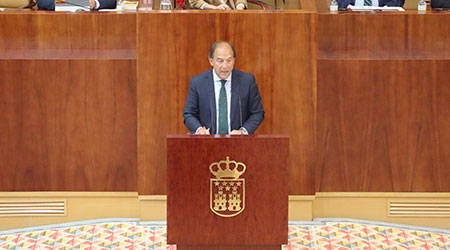 Serrano: “La izquierda pretende desautorizar las decisiones que los ayuntamientos toman en el ámbito de sus competencias en materia de residuos”