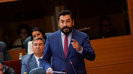 Díaz-Pache, dirigiéndose a la bancada de la izquierda: “No nos van a arrastrar a ese proyecto de ruptura, de secesión, de quiebra del Estado de Derecho y de desigualdad”