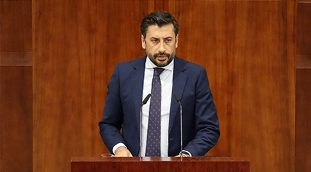 La Asamblea de Madrid aprueba una iniciativa para exigir la expulsión de los invasores de Ceuta y defender la integridad territorial de España