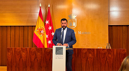 Díaz-Pache: “Ayuso cumple dos años como presidenta del PP de Madrid y casi uno como presidenta de la Comunidad en esta legislatura cumpliendo con el programa electoral, que es lo que debería hacer el Gobierno central”
