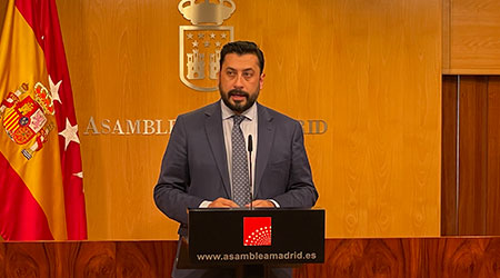 Díaz-Pache: “Todos los grupos parlamentarios hemos firmado hoy un acuerdo para crear la Comisión de Estudio para Abordar el Uso de la Tecnología por parte de la Infancia y la Adolescencia”