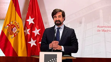 Núñez: “España atraviesa una crisis de modelo y de infraestructuras, y a lo único que se dedica el Gobierno es a su causa política”