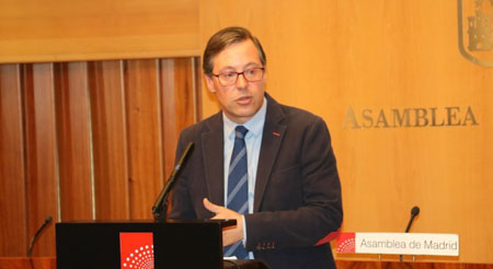 Serrano pide a Pedro Sánchez que deje de “cuestionar los éxitos y el crecimiento de Madrid vinculándolos a un supuesto tema de capitalidad”